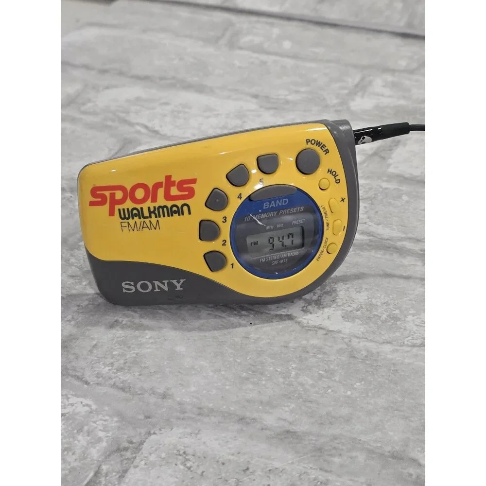 Sony SRF-M78 Portable AM/FM Sports Walkman‎ Radio VIDEO